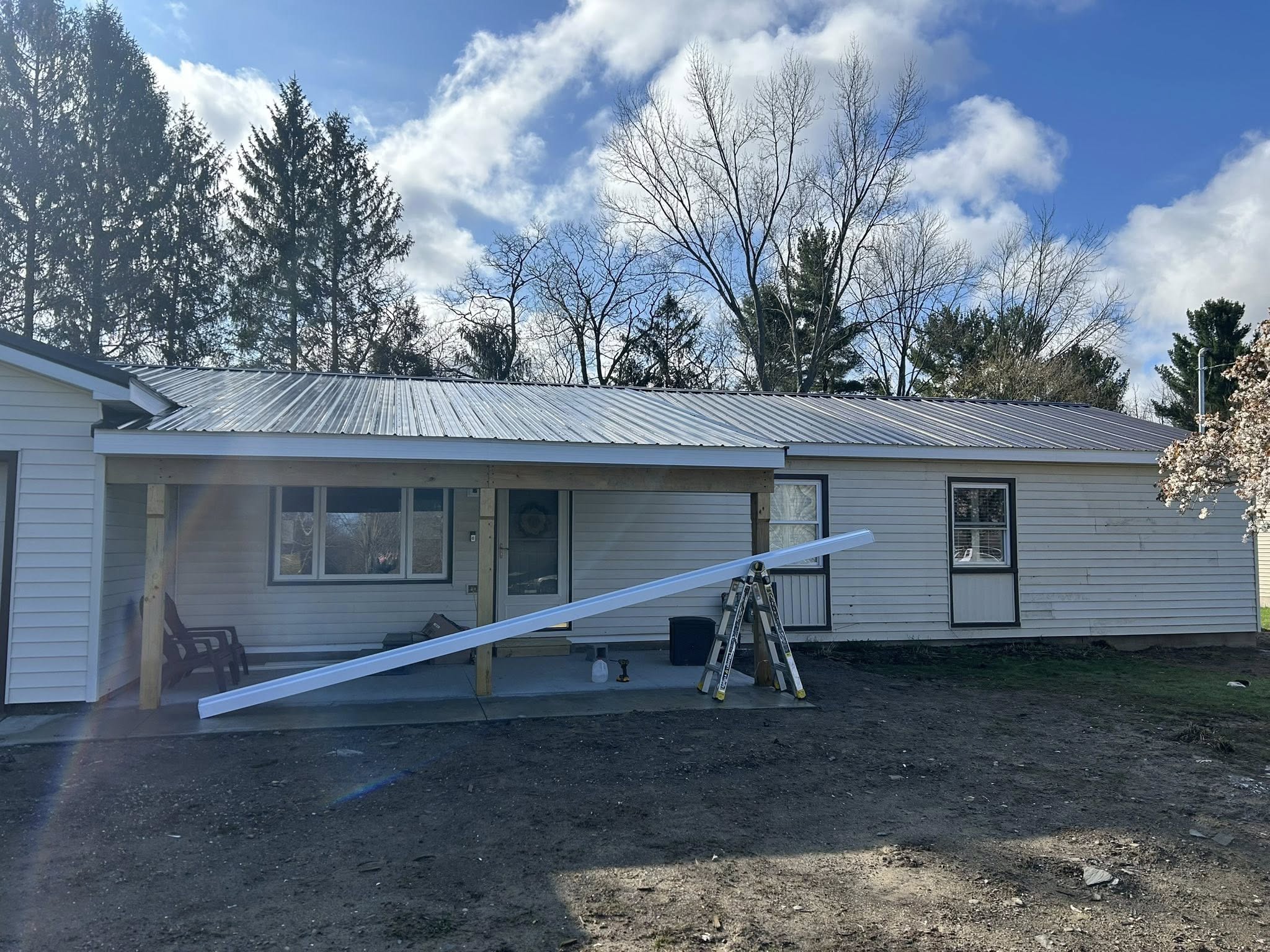 Seamless gutter installation on a Northeast Ohio home